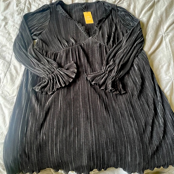 *New with Tags* Frenchy X Shein 2X French inspired dress - Picture 1 of 1